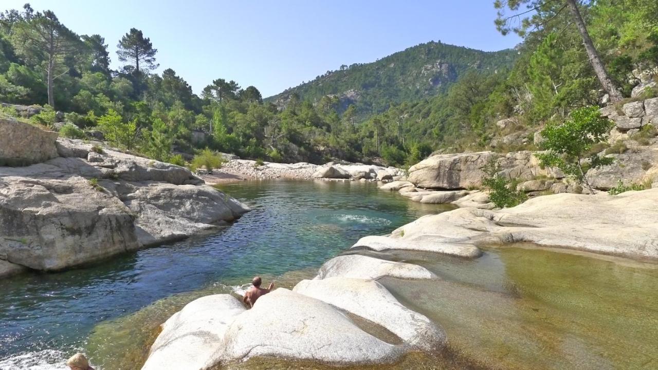 Villa L'ortu di Quaprice Figari  Esterno foto