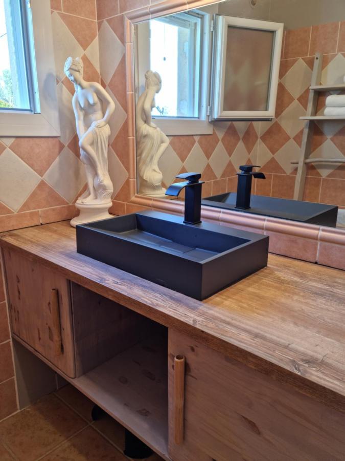 Villa L'ortu di Quaprice Figari  Esterno foto